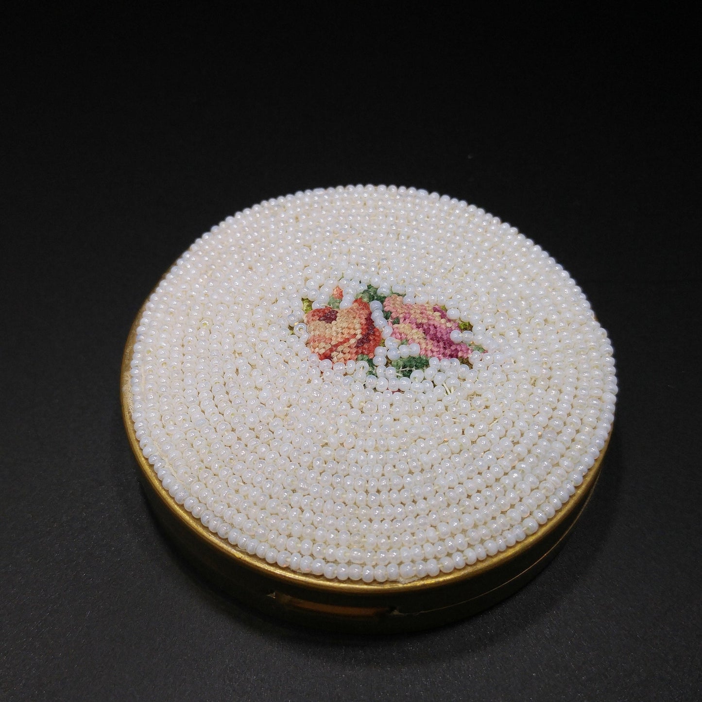 Vintage White Beaded Petitpoint Compact, Schildkraut, Coty Powder, 1950s Vintage Accessory