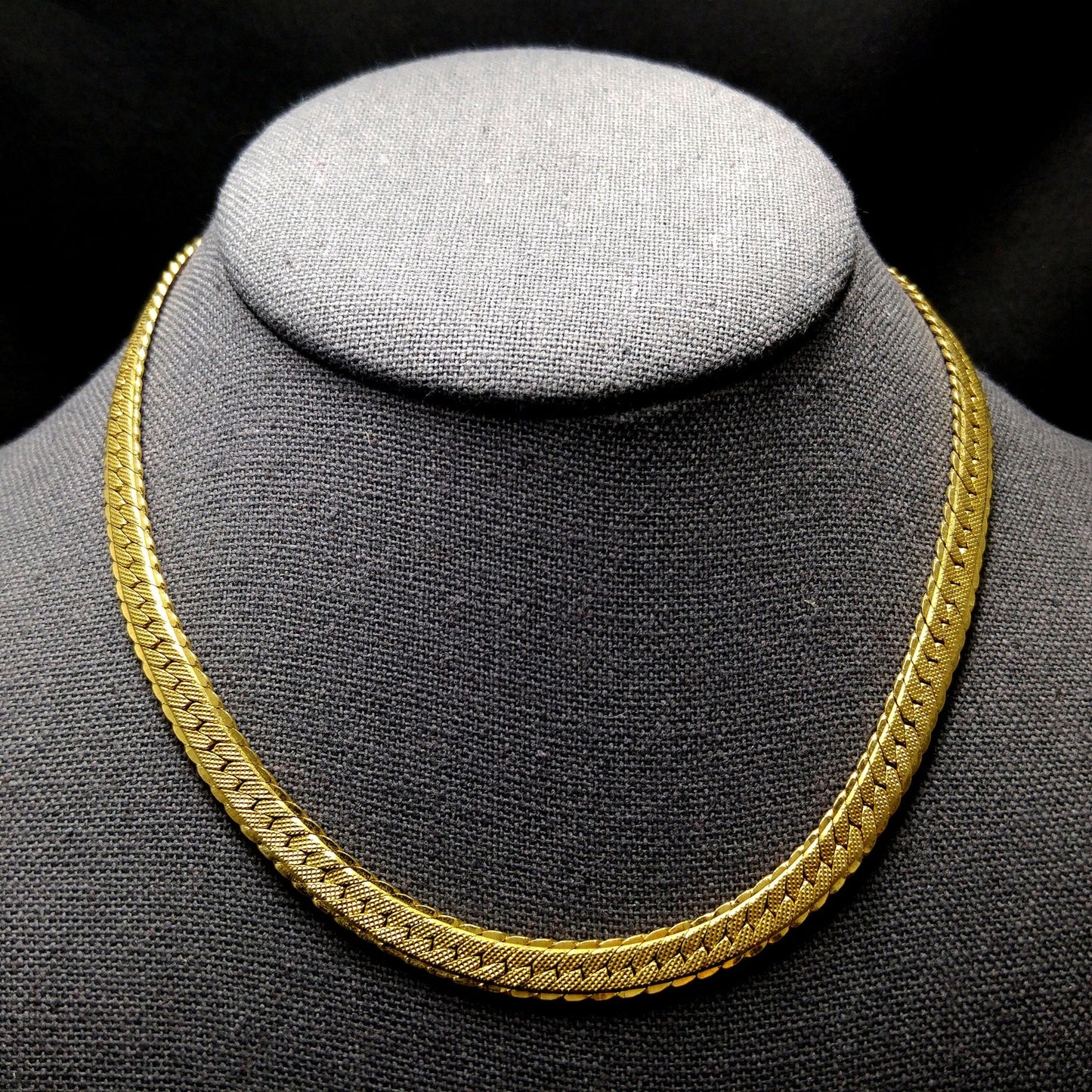 Monet Herringbone Choker Necklace, Gold Plated, 1970s Vintage Jewelry