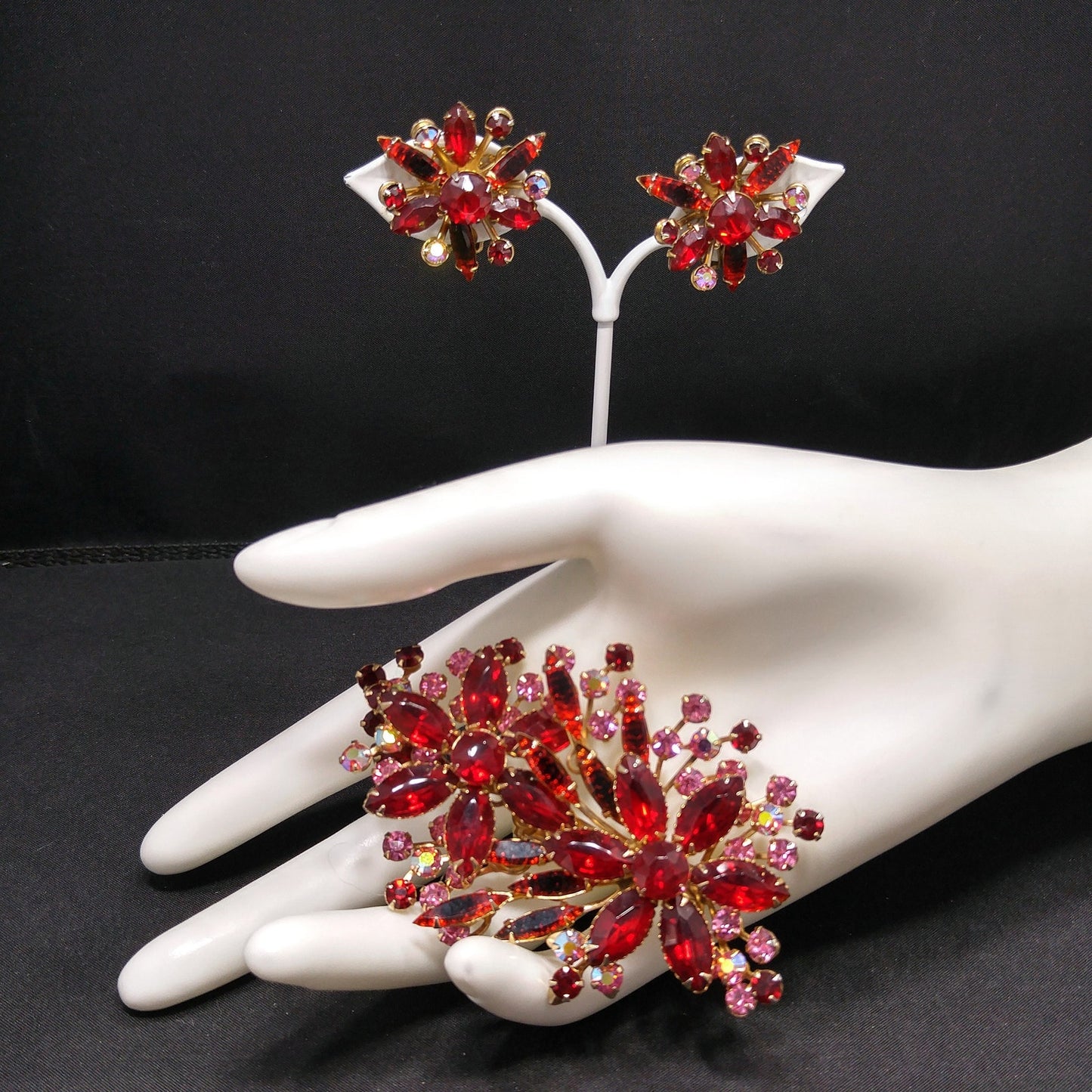 Red Floral Rhinestone Brooch Earrings Set, Aurora Borealis Pink, 1950s Vintage Jewelry