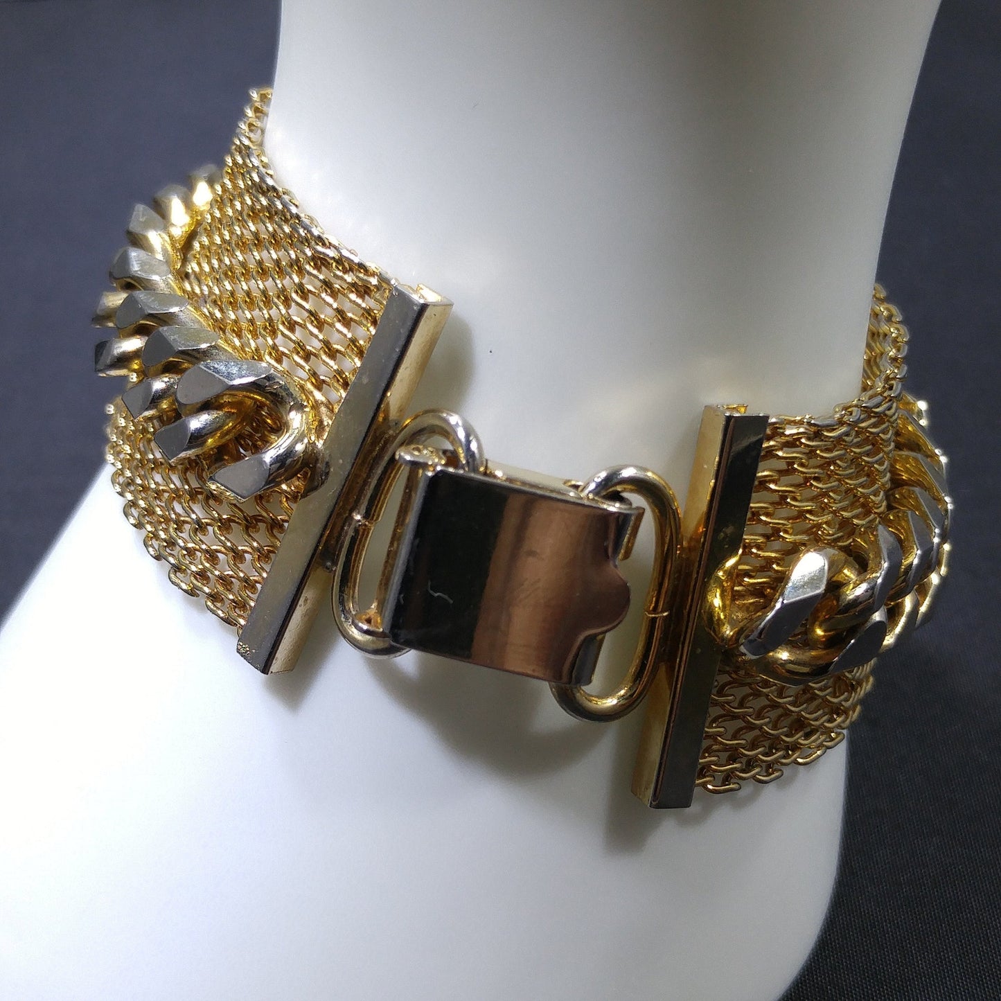 Hattie Carnegie Mesh Chain Bracelet, Gold Plated, 1950s Vintage Jewelry
