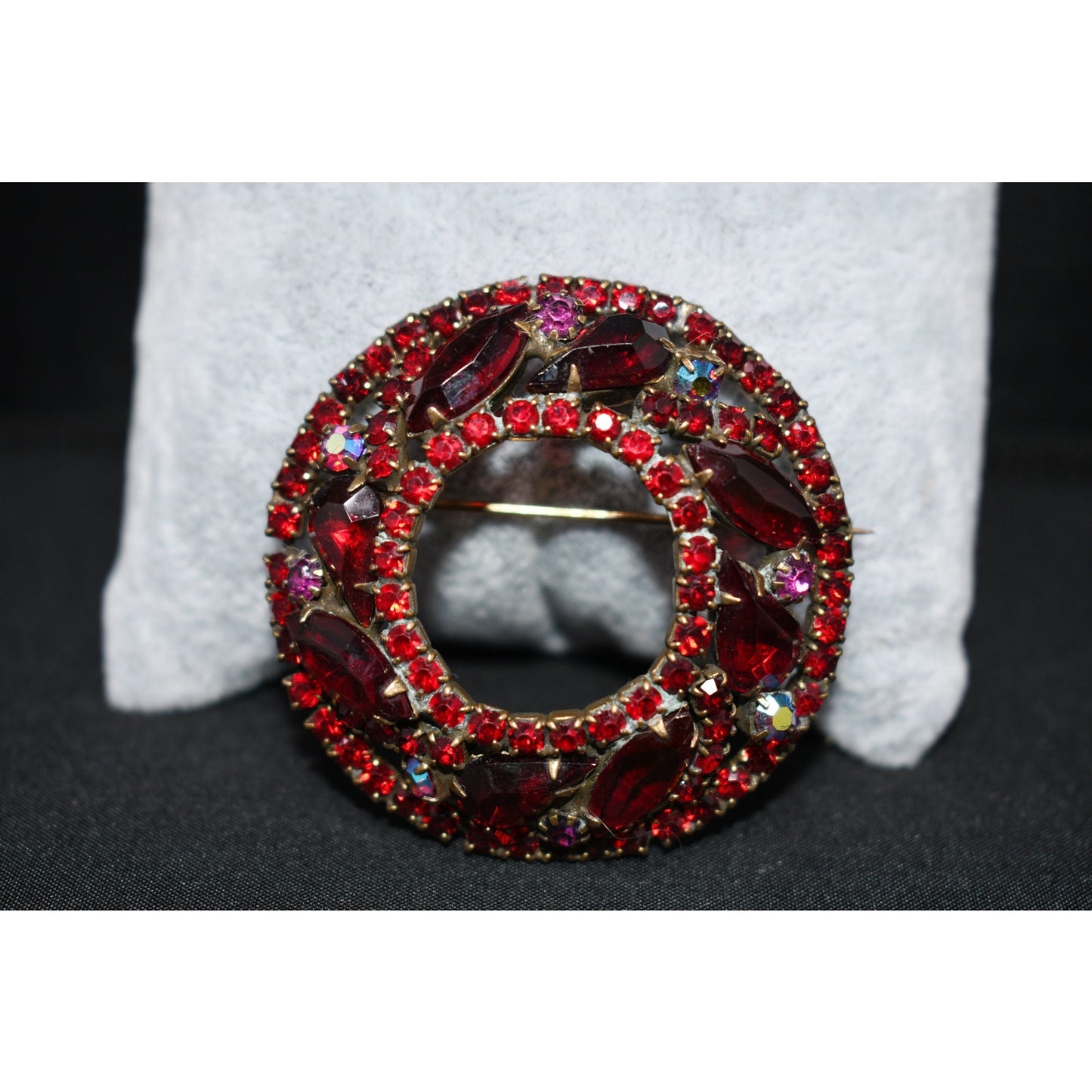 Vintage Weiss Red Rhinestone Domed Wreath Brooch, Aurora Borealis, Antique Gold Plated, 1950s
