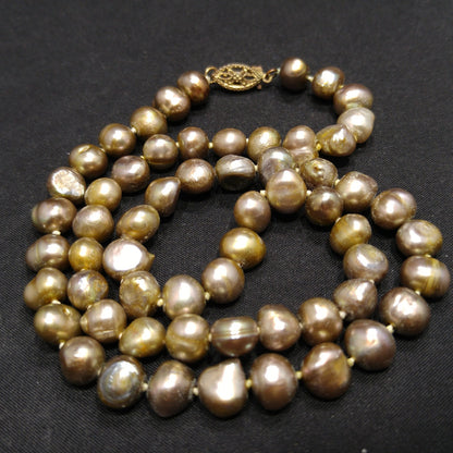 Fresh Water Pearl Necklace, Hand Knotted, Vintage Jewelry