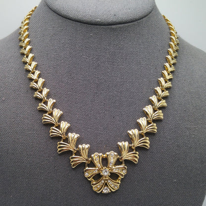 Mid-Century Floral Pendant Necklace, Gold Plated, 1960s Vintage Jewelry