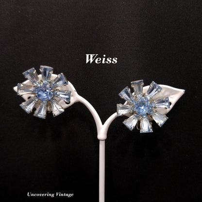 Vintage 1950s Weiss Light Blue Rhinestone Clip Earrings Rhodium Floral Design