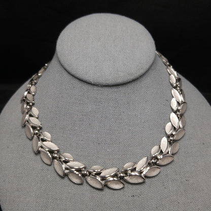 Crown Trifari Leaves Necklace, Rhodium Plated, 1960s Vintage Jewelry