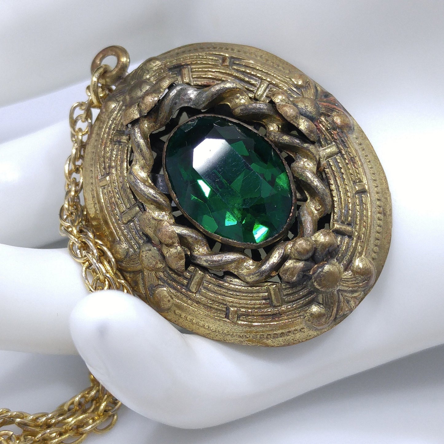 Antique 1920s Czech Emerald Green Glass Pendant Gold Filigree Necklace