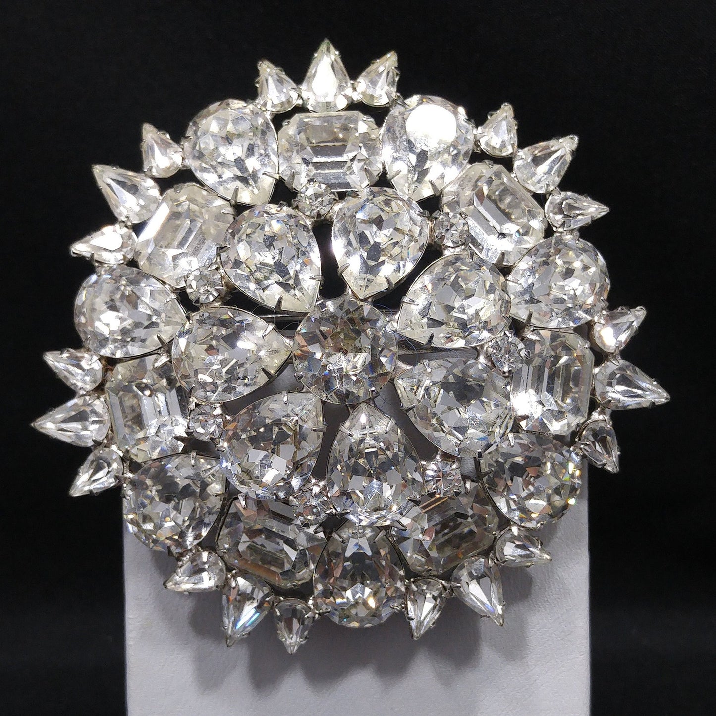 Weiss 1950s Large Clear Rhinestone Floral Brooch | Rhodium Plated Statement Pin | Vintage Mid-Century Jewelry