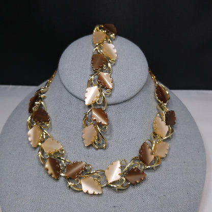 Mid-Century Beige Brown Moonglow Leaves Necklace Bracelet Set, Lucite Jewelry, 1950s Vintage Jewelry