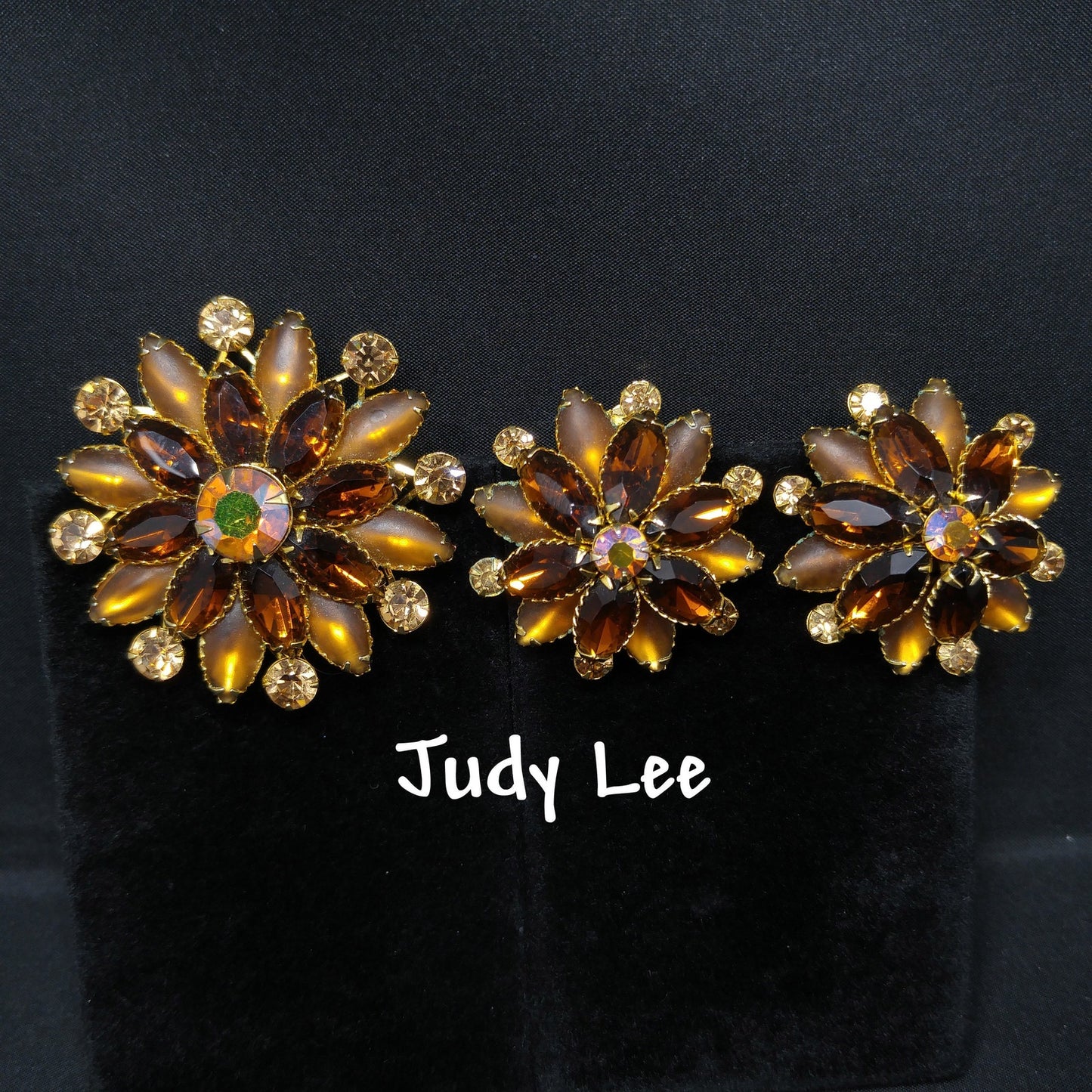Judy Lee Topaz Rhinestone Brooch & Earrings Set, Gold Plated, Aurora Borealis, 1960s
