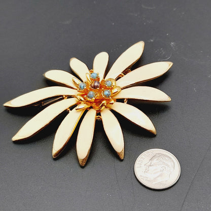 Vintage Large Cream Enamel Gold Plated Daisy Flower Brooch