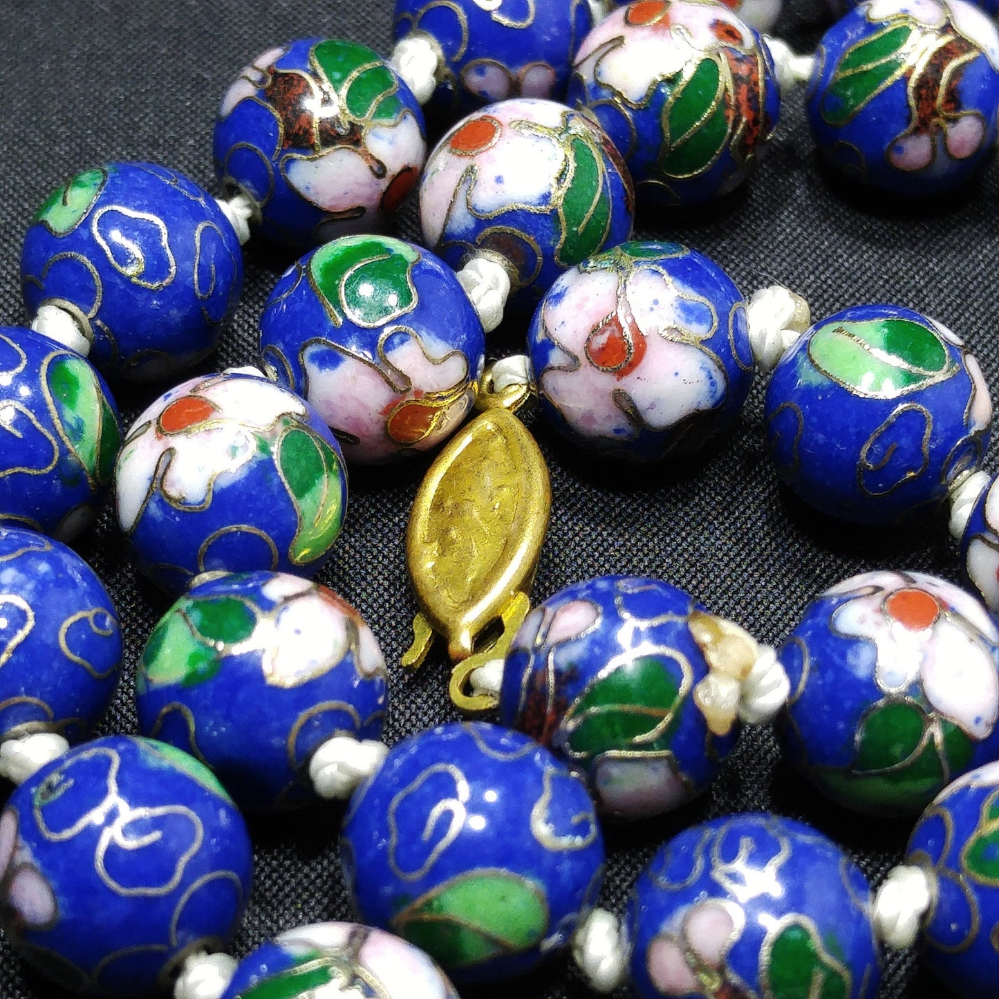 Vintage 1960s Chinese Cloisonné Blue Floral Bead Necklace 20" Hand Knotted