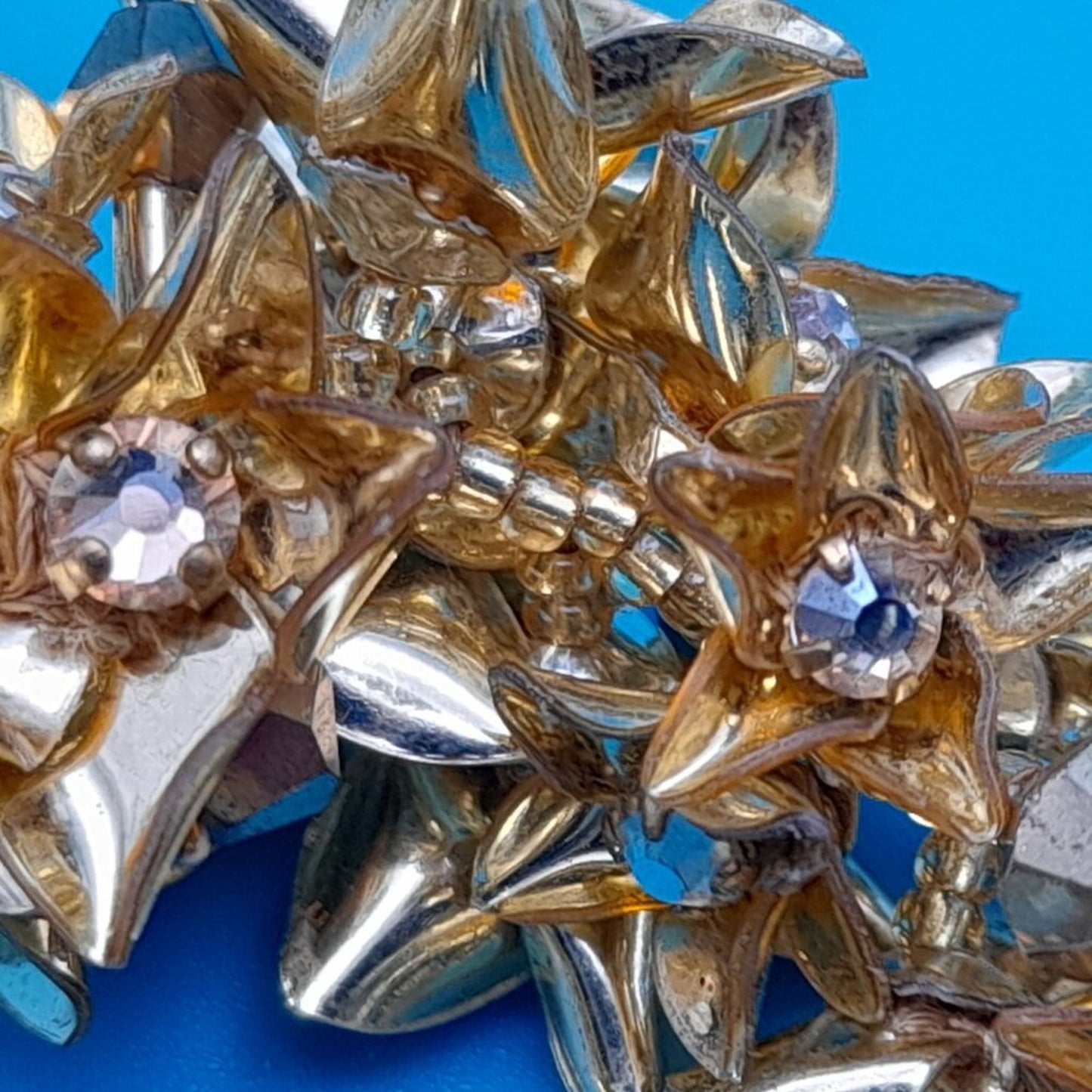 Oscar de la Renta Flower Vine Clip-On Earrings