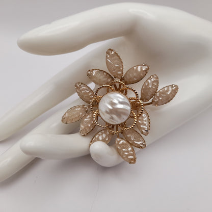 Vintage 1950s Molded Cream Leaves Faux Pearl Flower Brooch