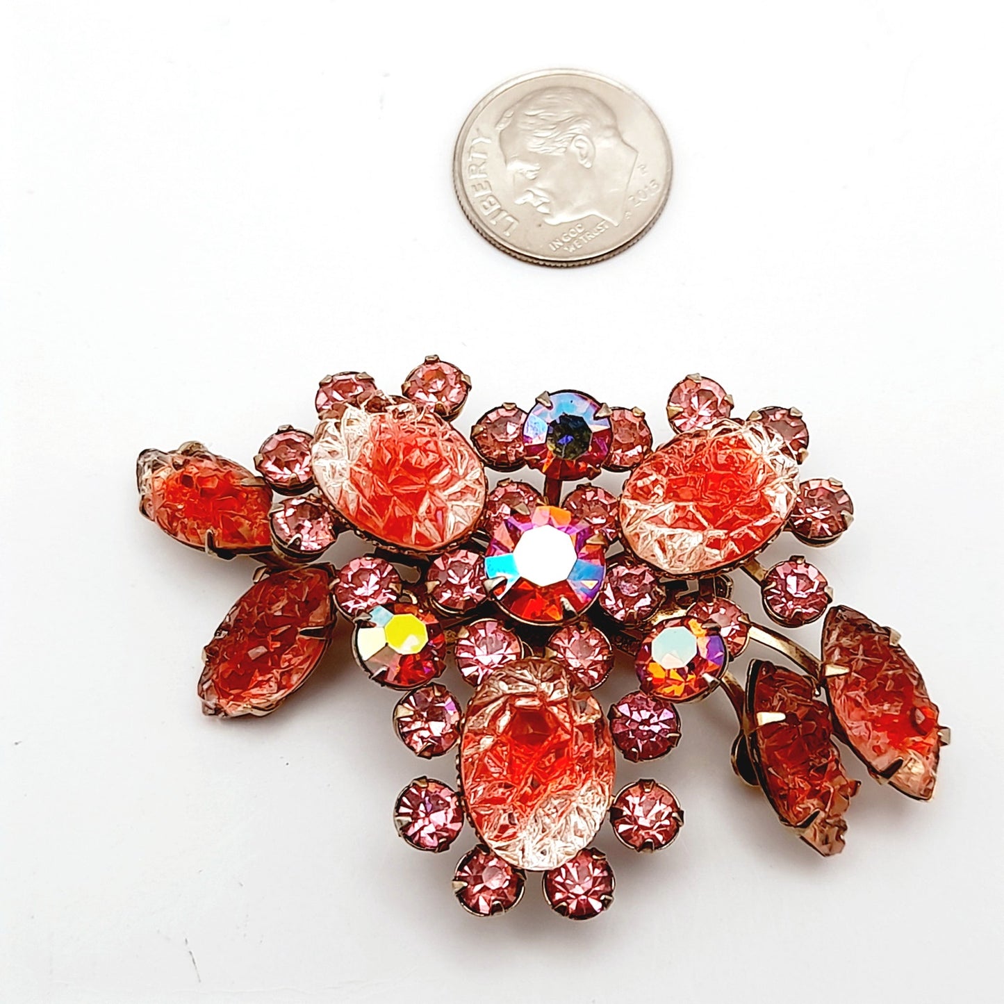 Vintage 1950s Pink Molded Glass Floral Brooch