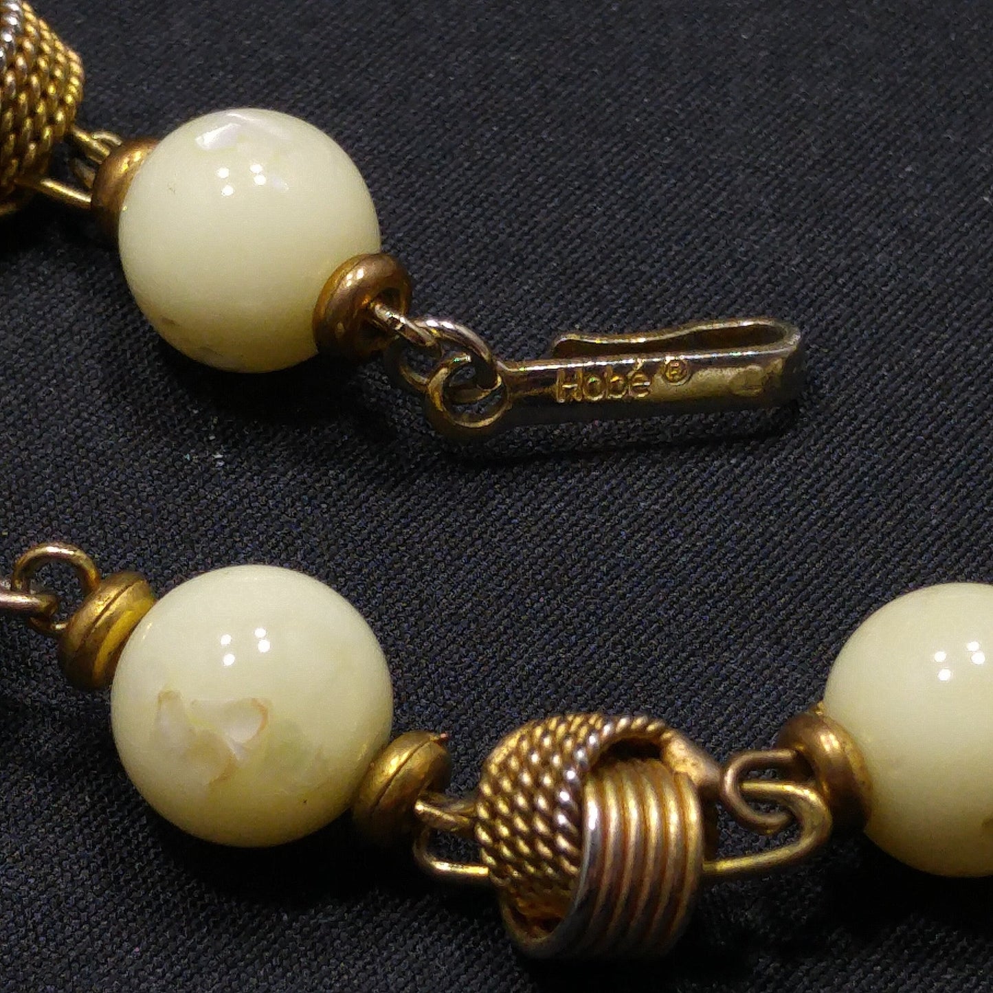 Vintage Hobe' Light Yellow Lucite Beaded Necklace & Matching Earrings, Gold Plated, 1950s