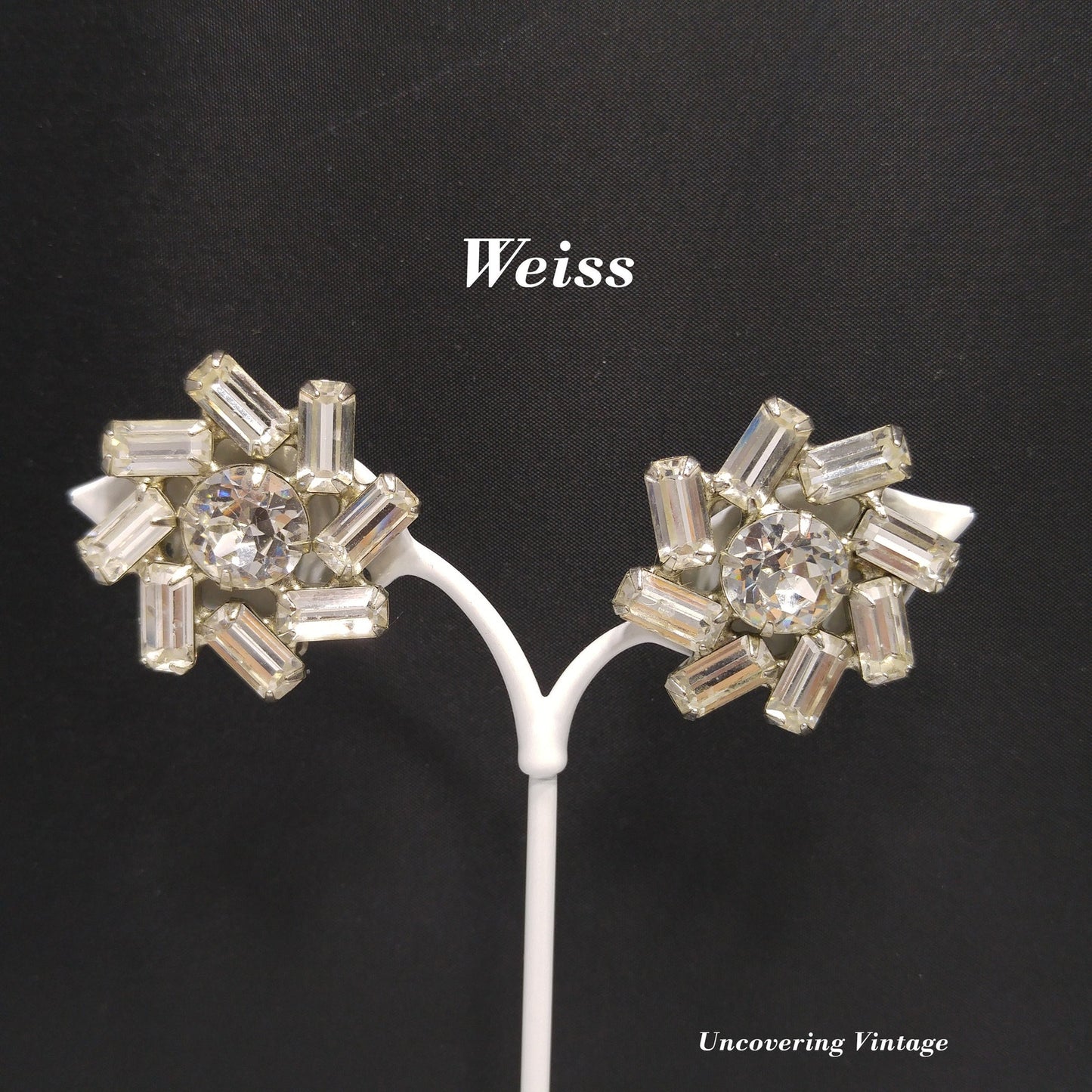 Vintage 1950s Weiss Clear Rhinestone Clip Earrings Baguette Floral Wedding