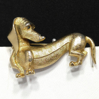 Boucher Dachshund Dog Brooch, Number 8167P, 1960s Vintage Jewelry