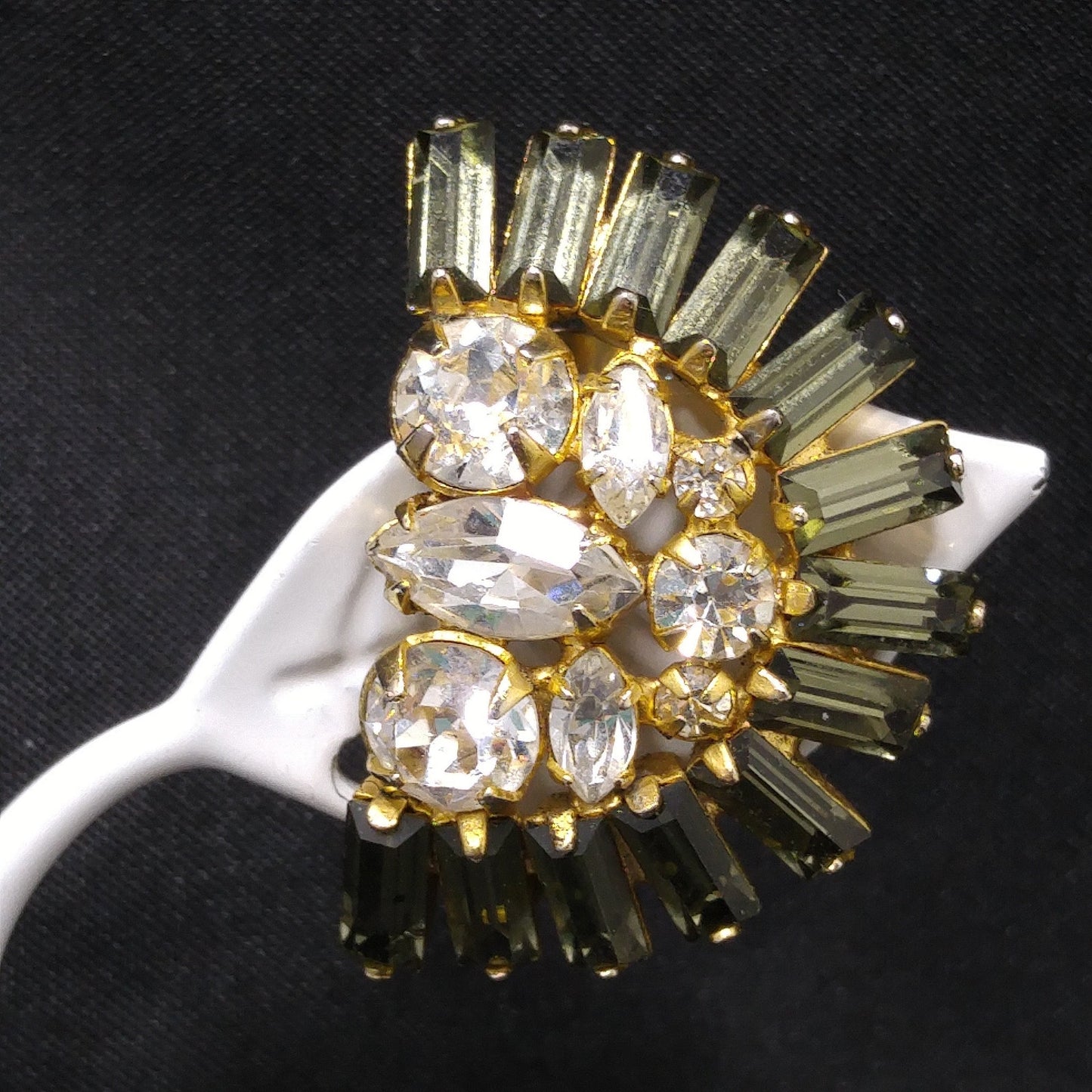 Hobe' Rhinestone Clip Earrings, Clear & Gray Rhinestones, Gold Plated, 1950s Vintage Jewelry