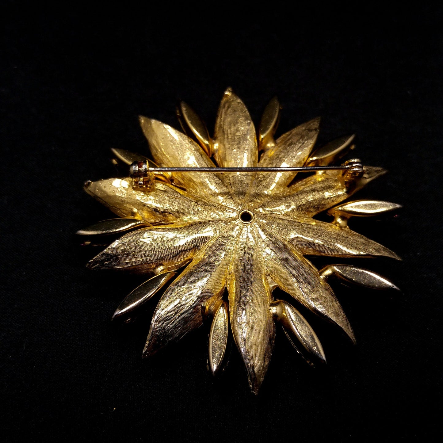 Pink Aurora Borealis Flower Brooch, Gold Plated, Light Dark Pink Rhinestones, 1960s Vintage Jewelry