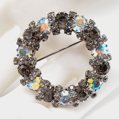 Vintage AB Rhinestone Circle Brooch Silver Tone Aurora Borealis Crystals – 1.5”