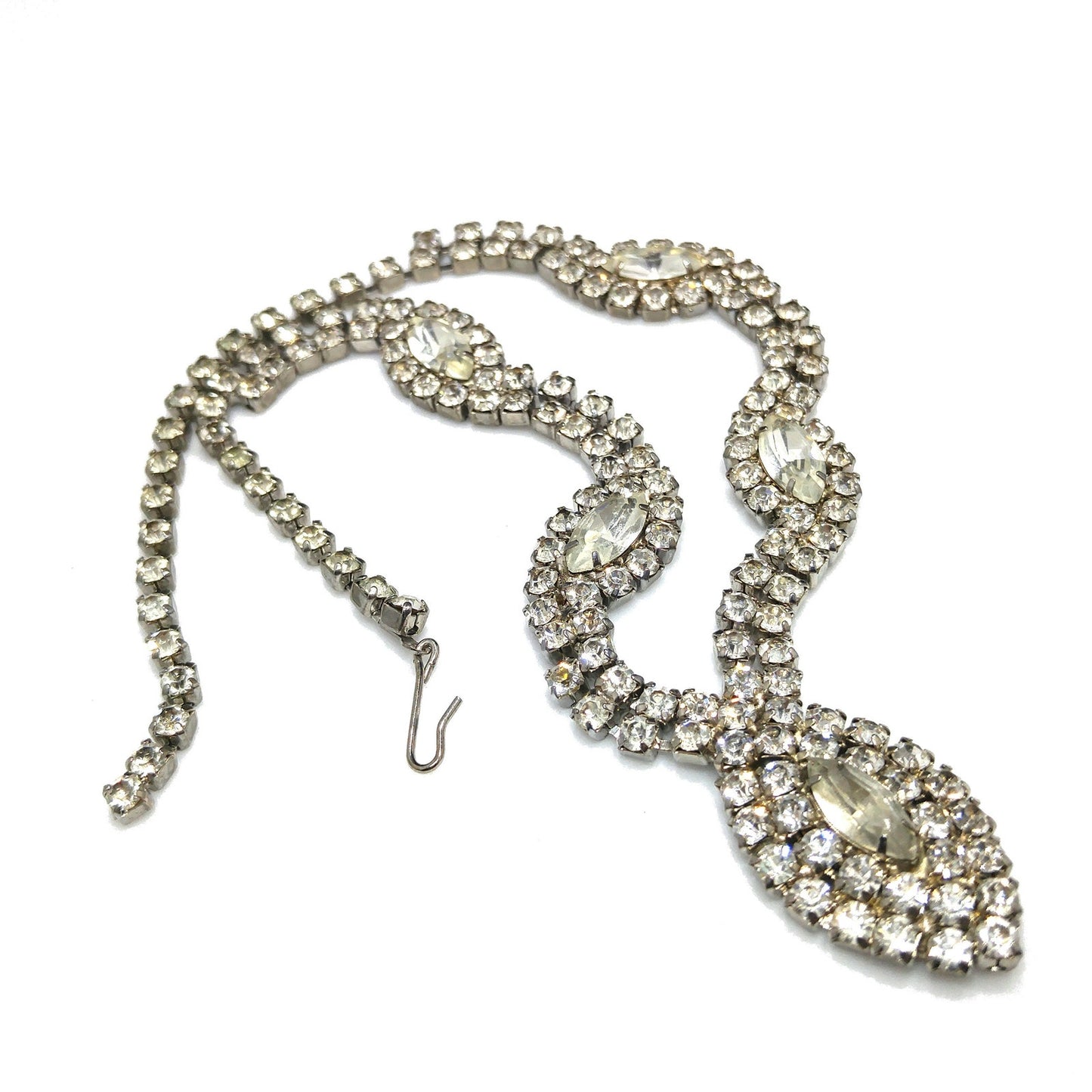 Mid-Century Clear Rhinestone Oval Pendant Necklace, Wedding Necklace, 1950s Vintage Jewelry