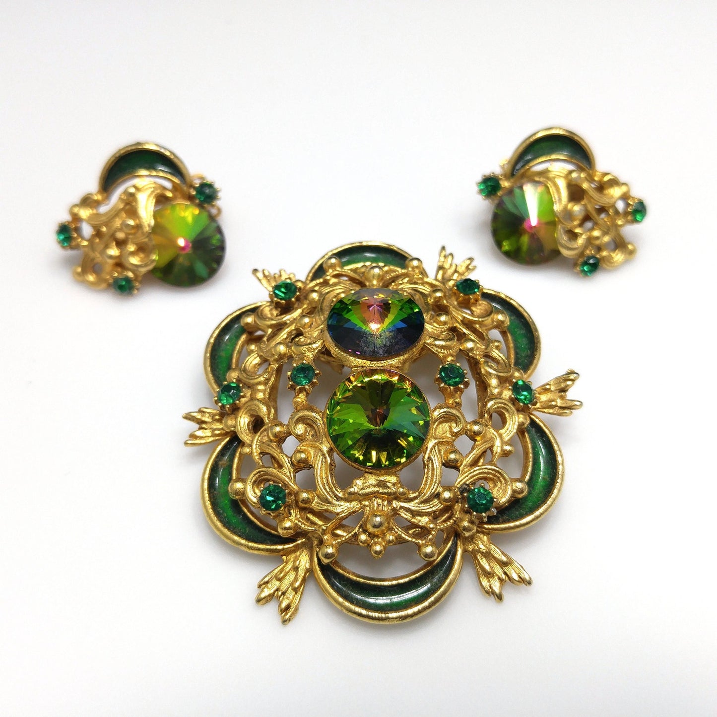 Watermelon Rivoli Rhinestone Brooch & Earrings, Gold Plated, 1960s Vintage Jewelry