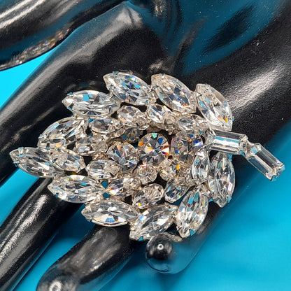Vintage Weiss Floral Brooch, Rhodium Plated, Clear Rhinestones, 1960s Jewelry