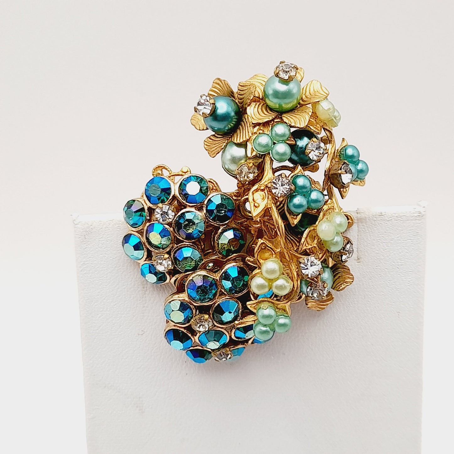 Vintage Miriam Haskell Robert Style 1940s 1950s Floral Rhinestone Brooch