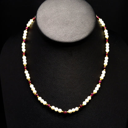 Hobe Garnet Beaded Necklace, Mother of Pearl Beads, Pat 3427691, 1950s Vintage Jewelry