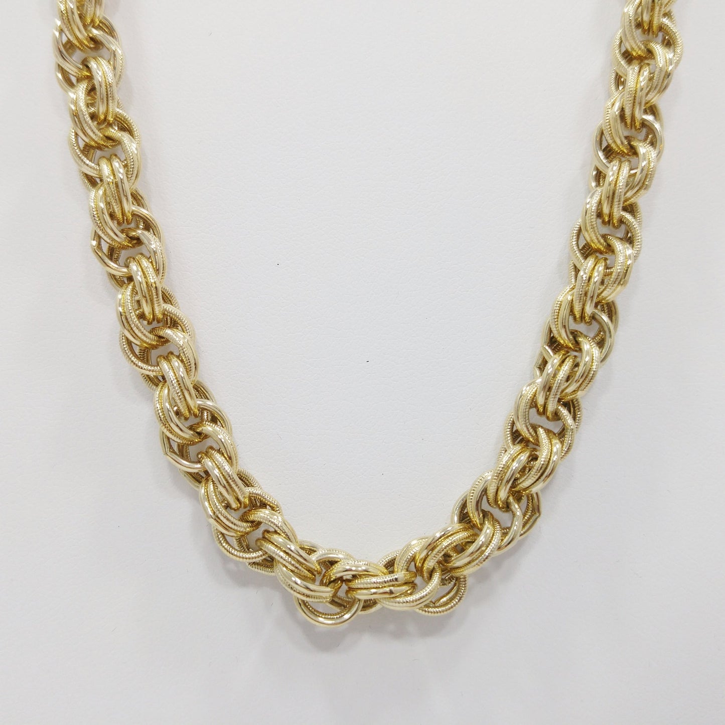 Trifari TM Rolo Rope Chain Necklace, Gold Plated, 1990s Vintage Jewelry