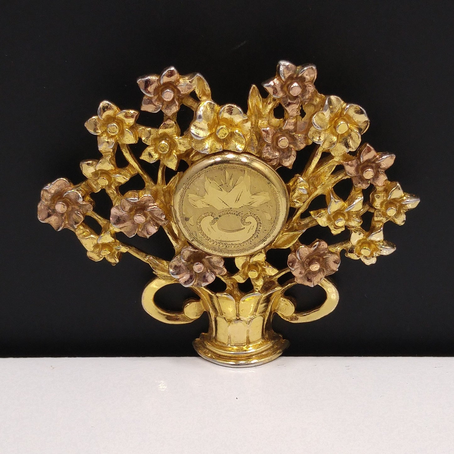 Hidden Locket Large Fur Clip, Gold Plated Flower Bouquet, 1940s Vintage Jewelry
