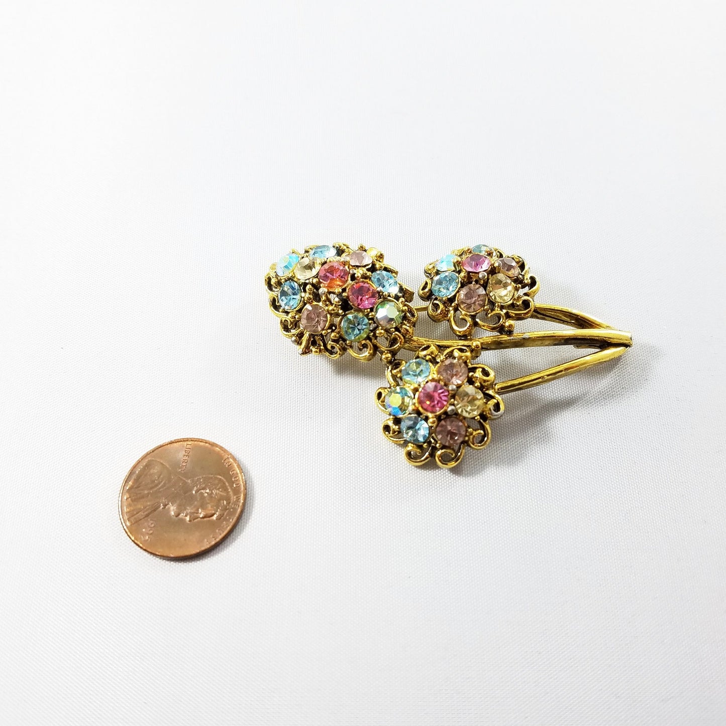 Hollycraft Pastel Rhinestone Floral Brooch, Gold Tone Flower Pin, 1960s Vintage Jewelry