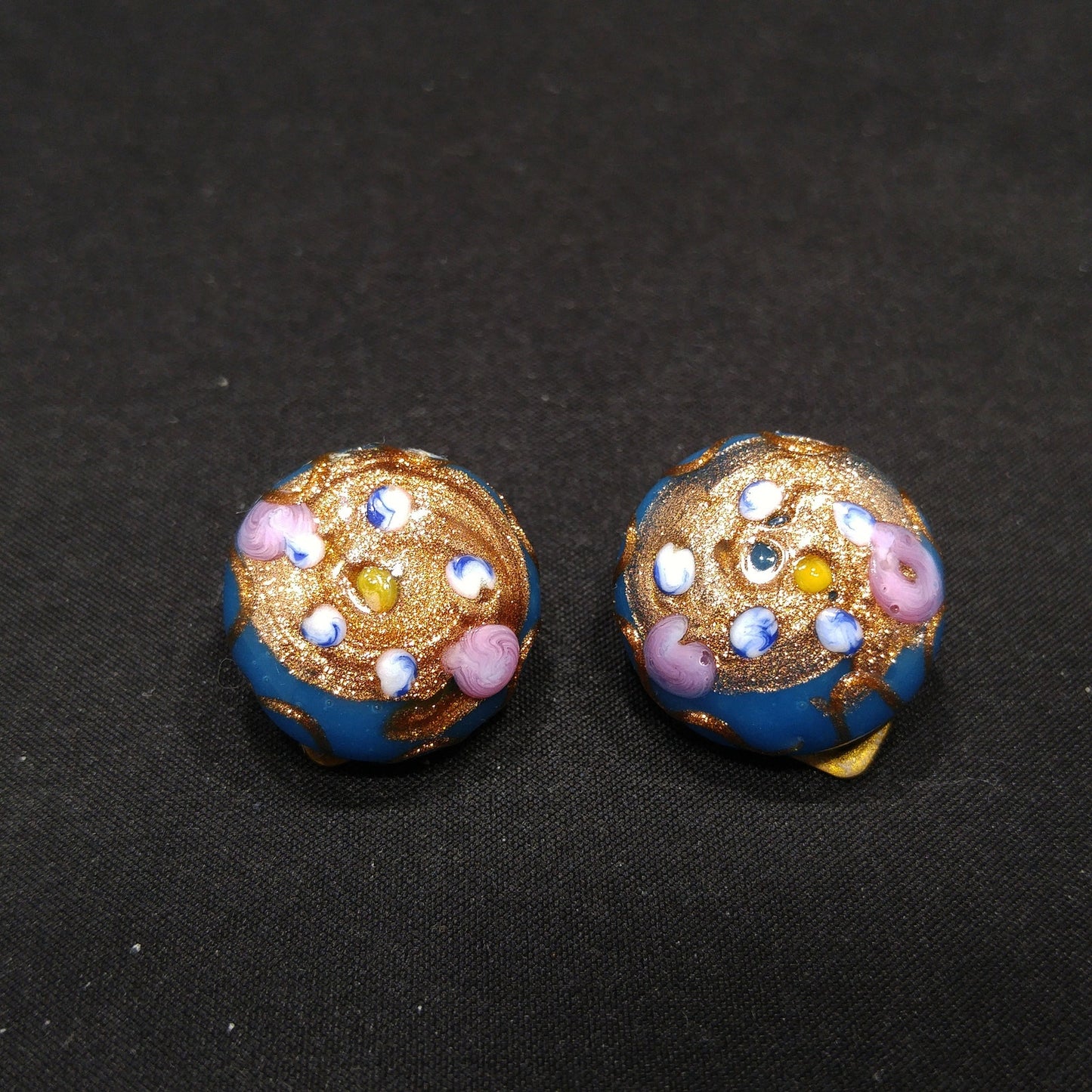 Vintage Italian Wedding Cake Clip Earrings, Blue Pink Roses  1940s