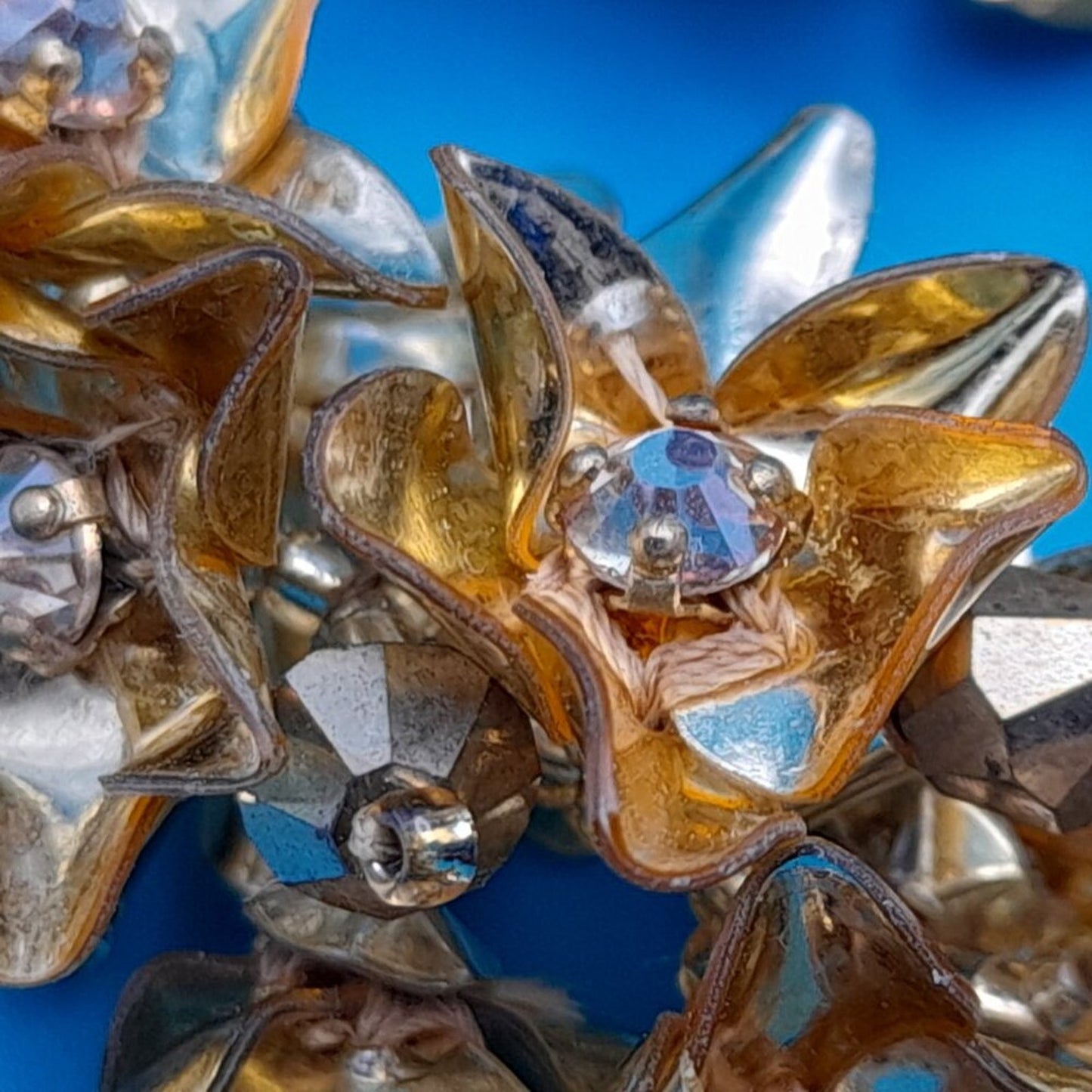 Oscar de la Renta Flower Vine Clip-On Earrings