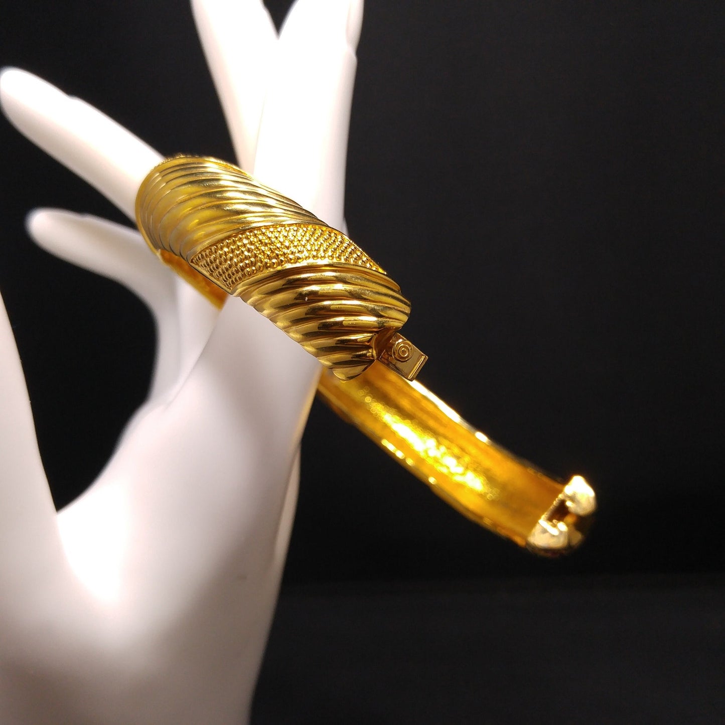 Jackie Kennedy Replica Hinged Bracelet, Camrose & Kross JBK, Red & Clear Rhinestones, 1990s Vintage Jewelry