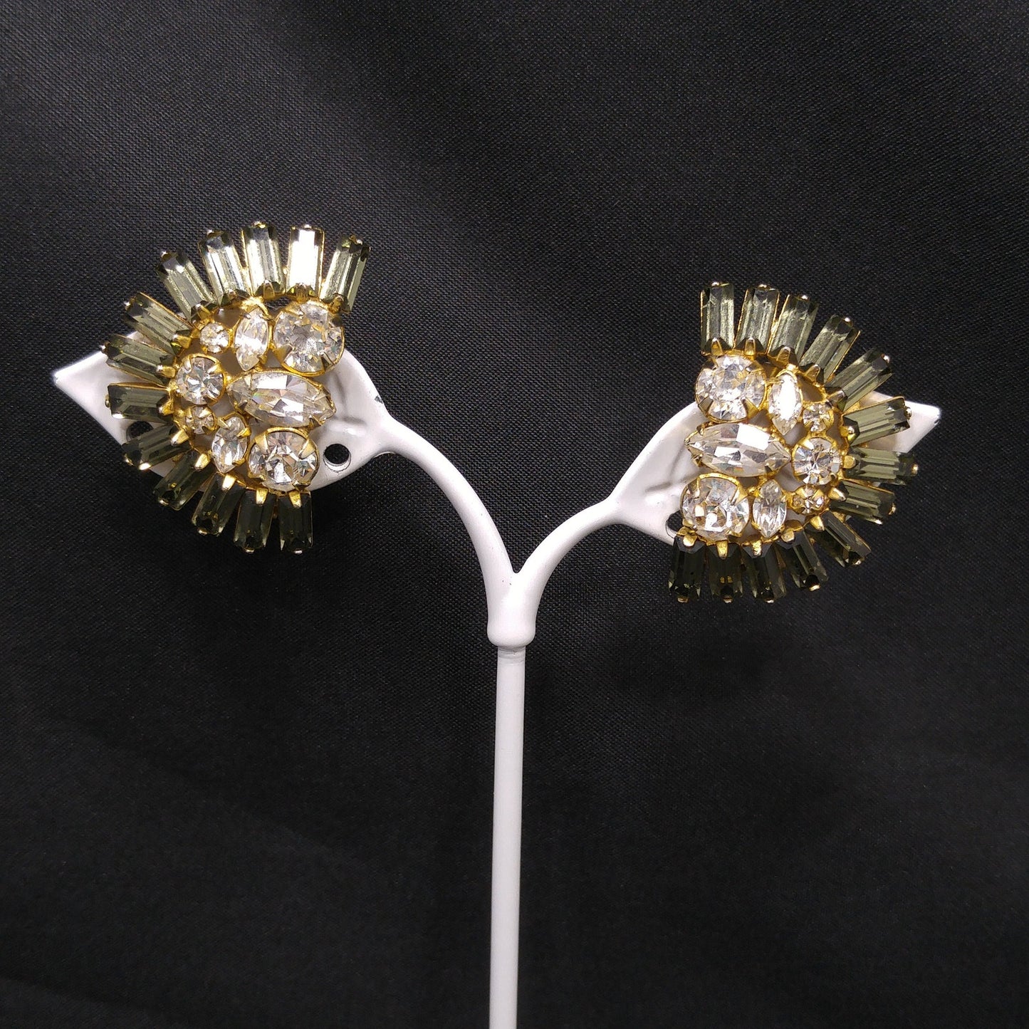 Hobe' Rhinestone Clip Earrings, Clear & Gray Rhinestones, Gold Plated, 1950s Vintage Jewelry