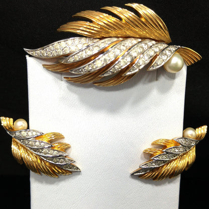 Jomaz Leaf Brooch Earrings Set 1940s 50s Gold Pave Rhinestones Pearl Vintage