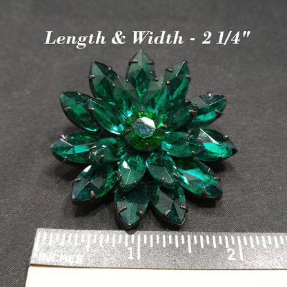 Vintage Emerald Green Rhinestones Floral Japanned Brooch, Mid-Century Flower Pin, 1950s Vintage Jewelry