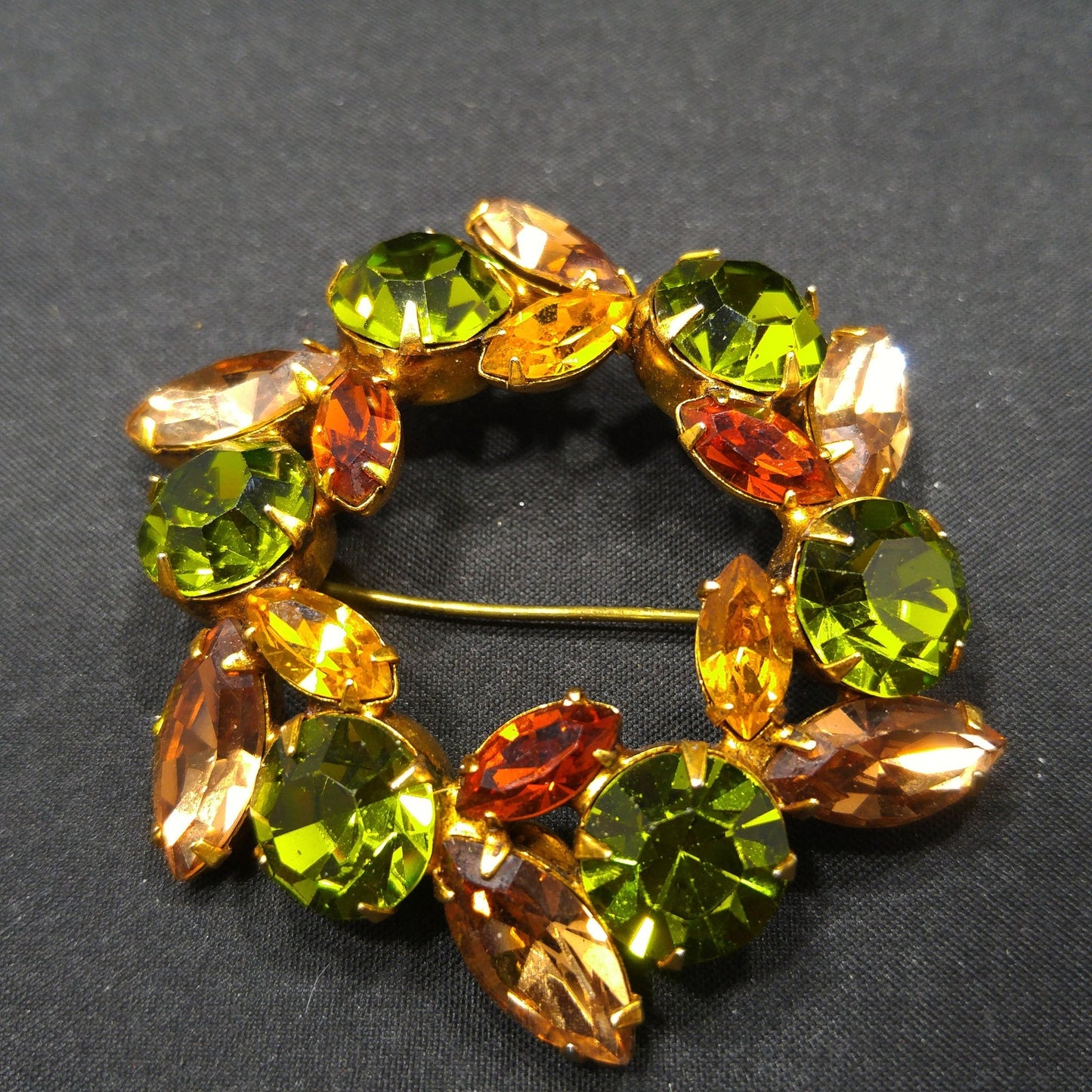 Vintage Regency Wreath Brooch, Green Topaz Citrine Crystal Rhinestones, 1950s Vintage Jewelry