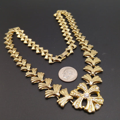 Mid-Century Floral Pendant Necklace, Gold Plated, 1960s Vintage Jewelry