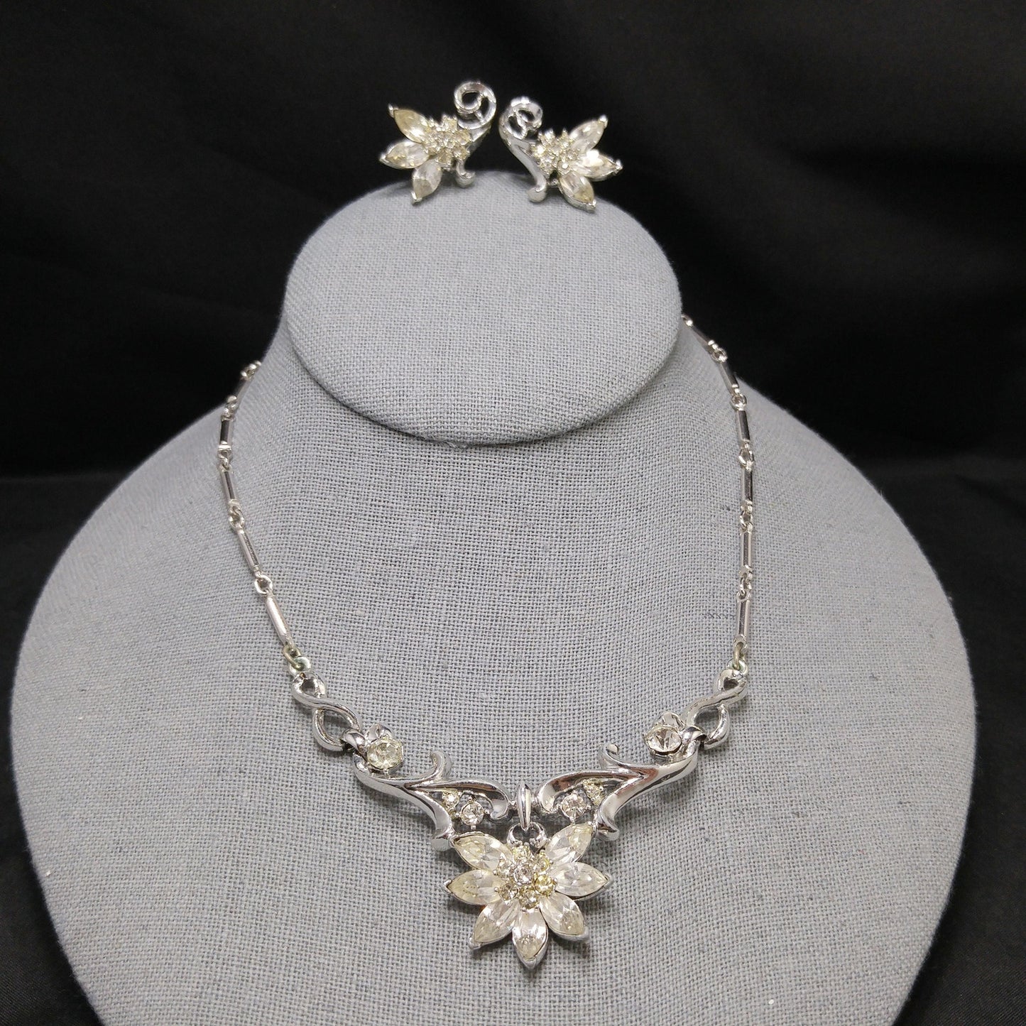 Coro Clear Rhinestone Rhodium Plated Necklace & Earrings, Wedding Jewelry Set, 1950s Vintage Jewelry