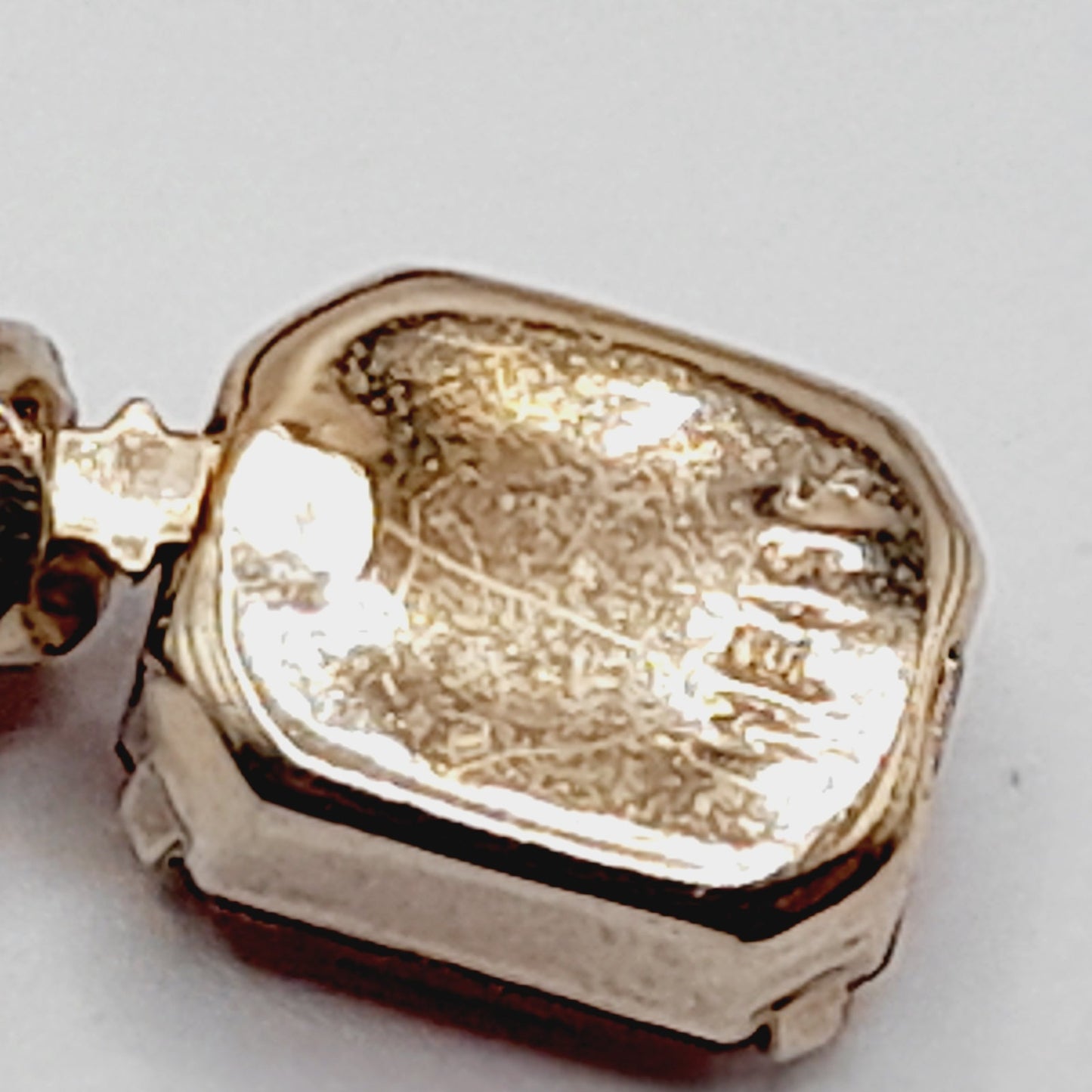 WEISS Vintage Red Rhinestone Choker Necklace – Gold Plated Holiday Statement Jewelry