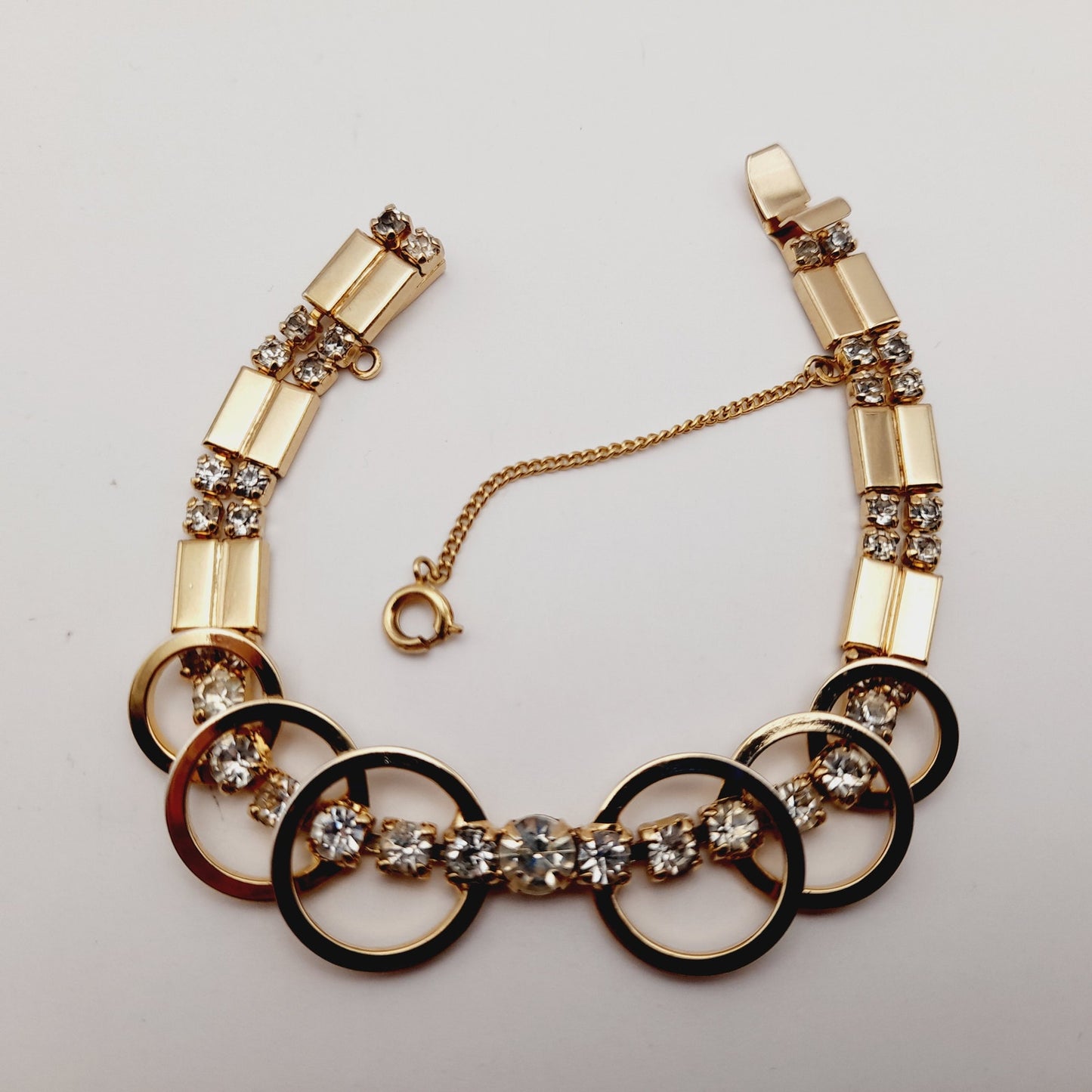 Vintage Sarah Coventry Looped Clear Rhinestone Bracelet – Gold Tone Designer Jewelry