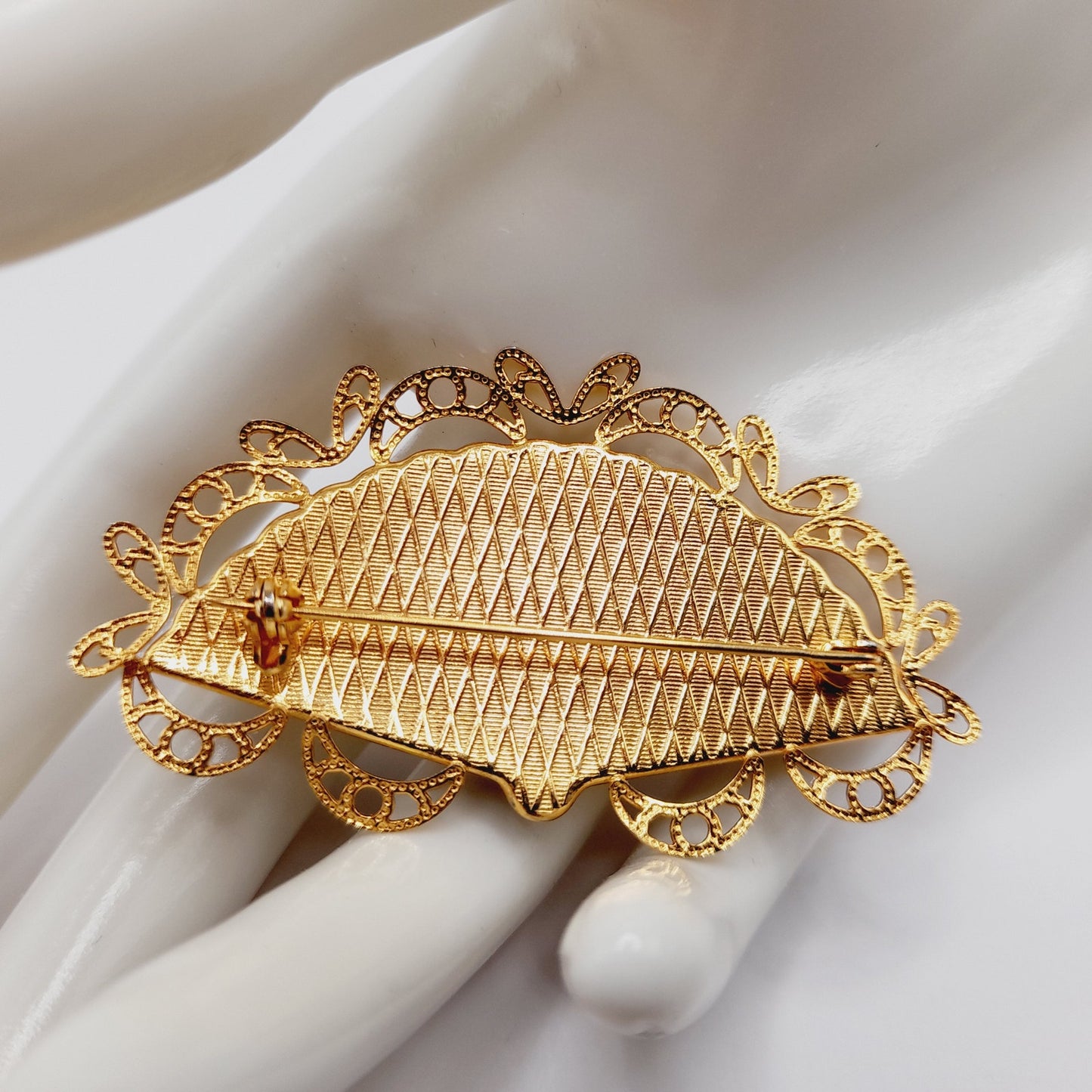 Vintage Damascene Fan Brooch Gold Black Filigree Pin 2.5 Inch