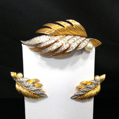 Jomaz Leaf Brooch Earrings Set 1940s 50s Gold Pave Rhinestones Pearl Vintage