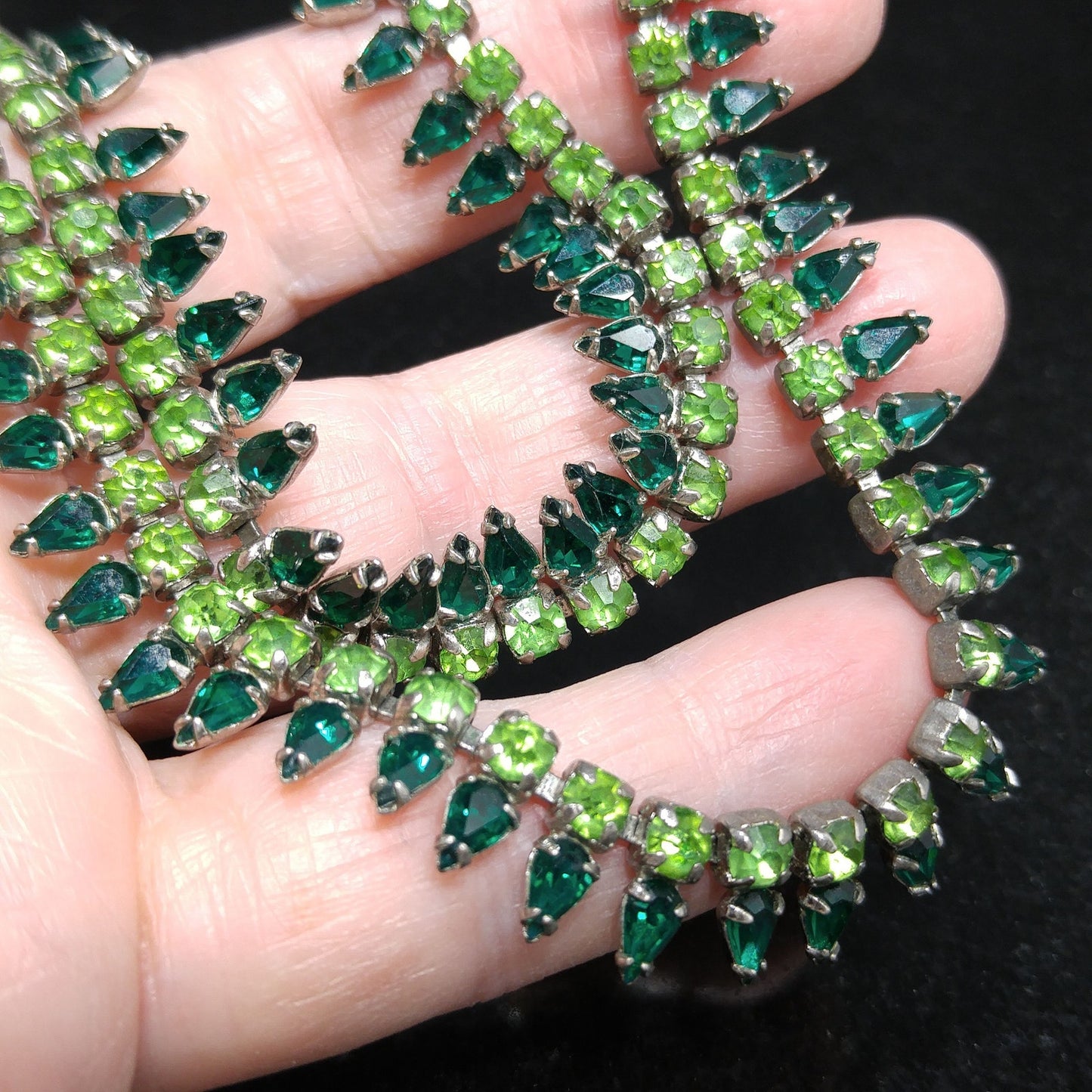 Sherman 1950s Green Rhinestone Choker Necklace | Emerald & Peridot Vintage Aurora Glass | Mid-Century Uranium Glass Jewelry