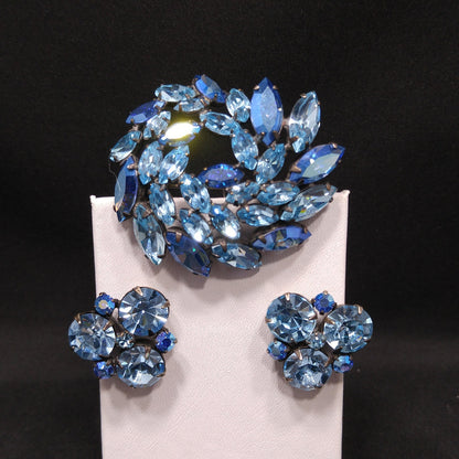 Regency Blue Rhinestone Brooch Earrings Set, 1950s Vintage Jewelry