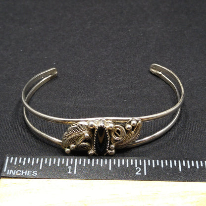 Richard Begay Navajo Artisan Sterling Silver Onyx Cuff Bracelet, 1980s Vintage Jewelry