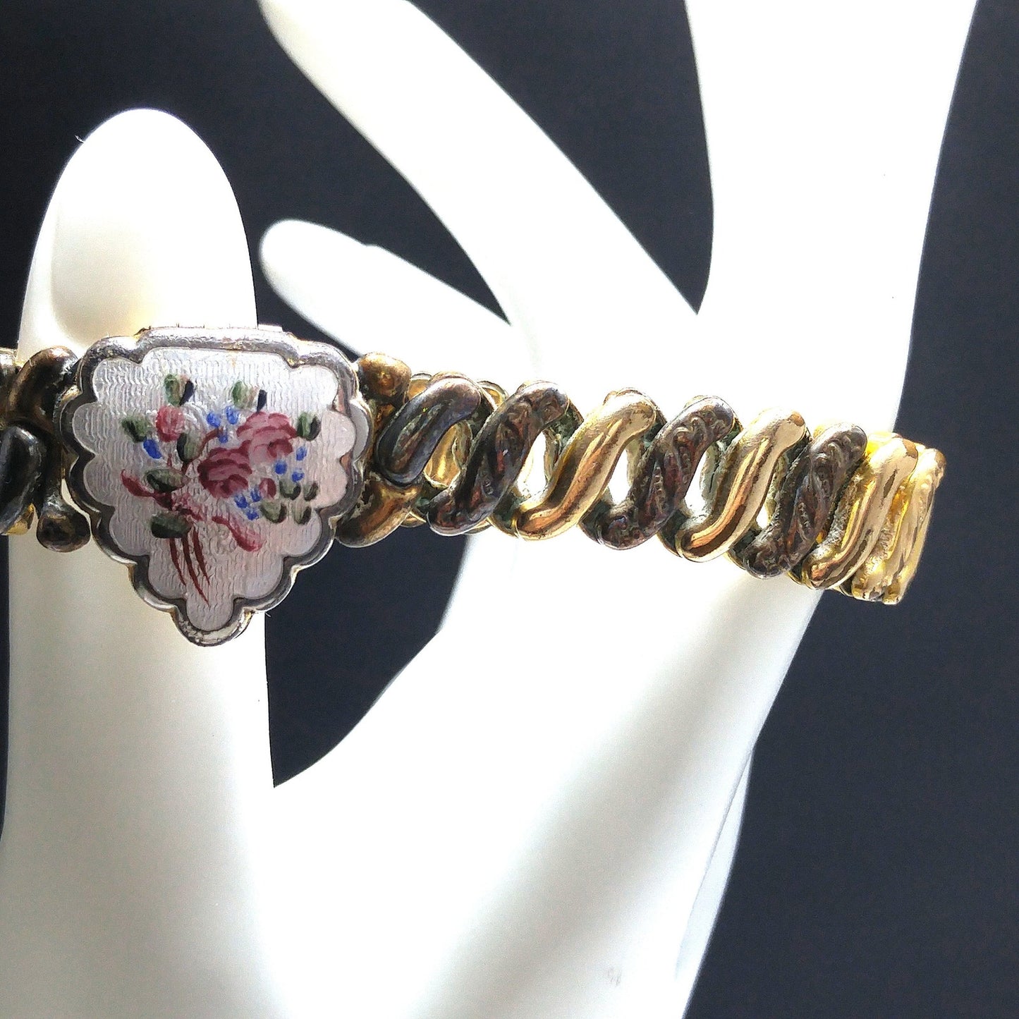 La Mode 1920s Guilloche Enamel Heart Locket Expansion Bracelet 12K GF Antique