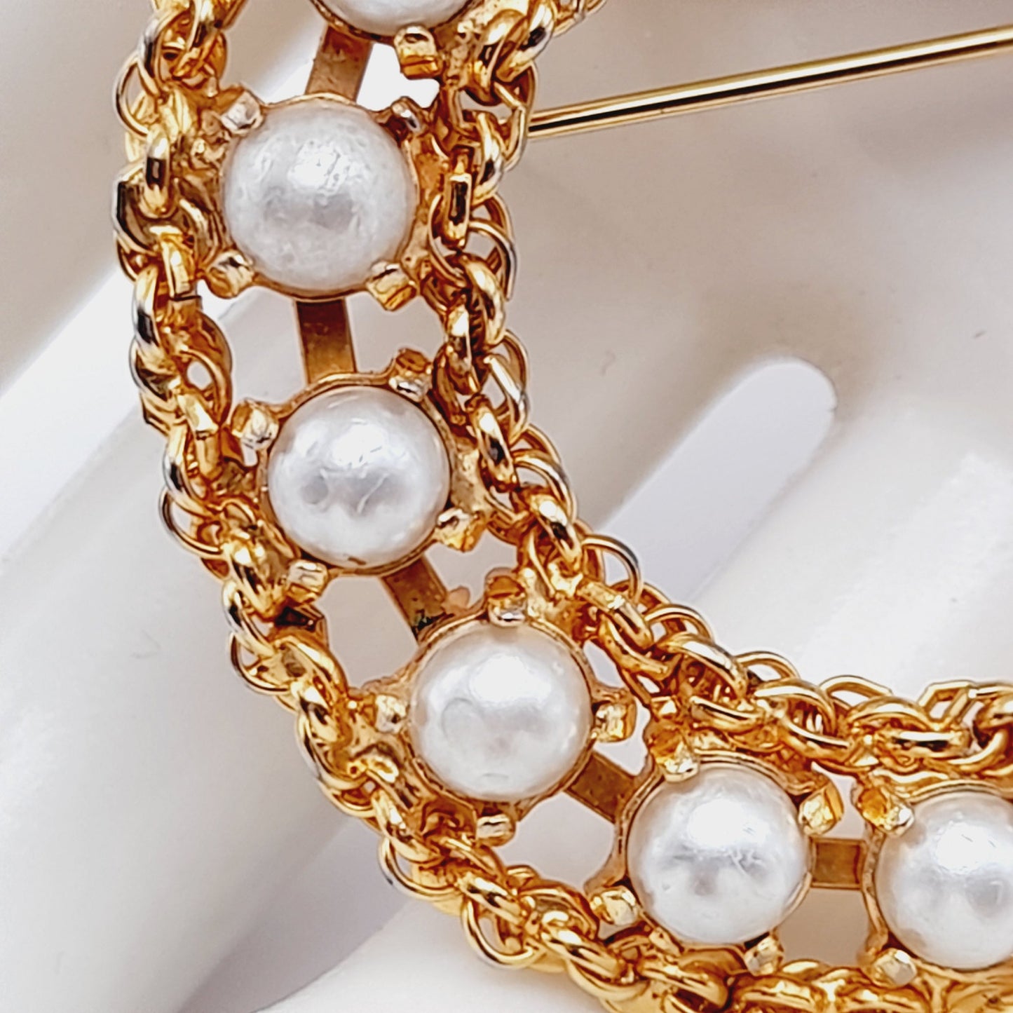 Vintage Signed Hobe Gold Tone Pearl Wreath Brooch - 2 Inches